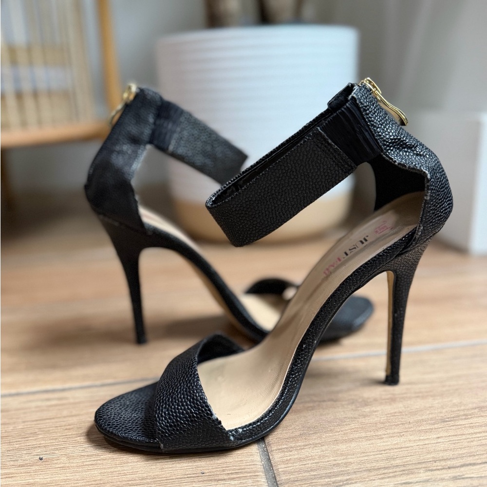 JustFab Black Ankle Strap Stiletto Heels Textured Faux Leather